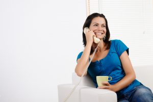 女性が長電話する心理になるのはなぜ？その理由について